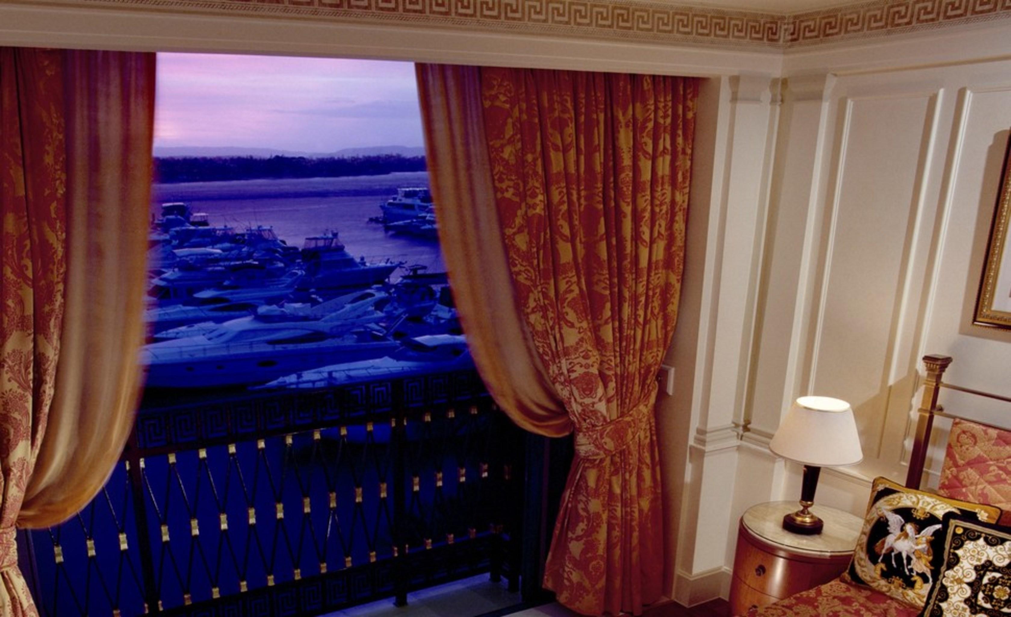 Imperial Hotel Guldkusten Exteriör bild View from a suite