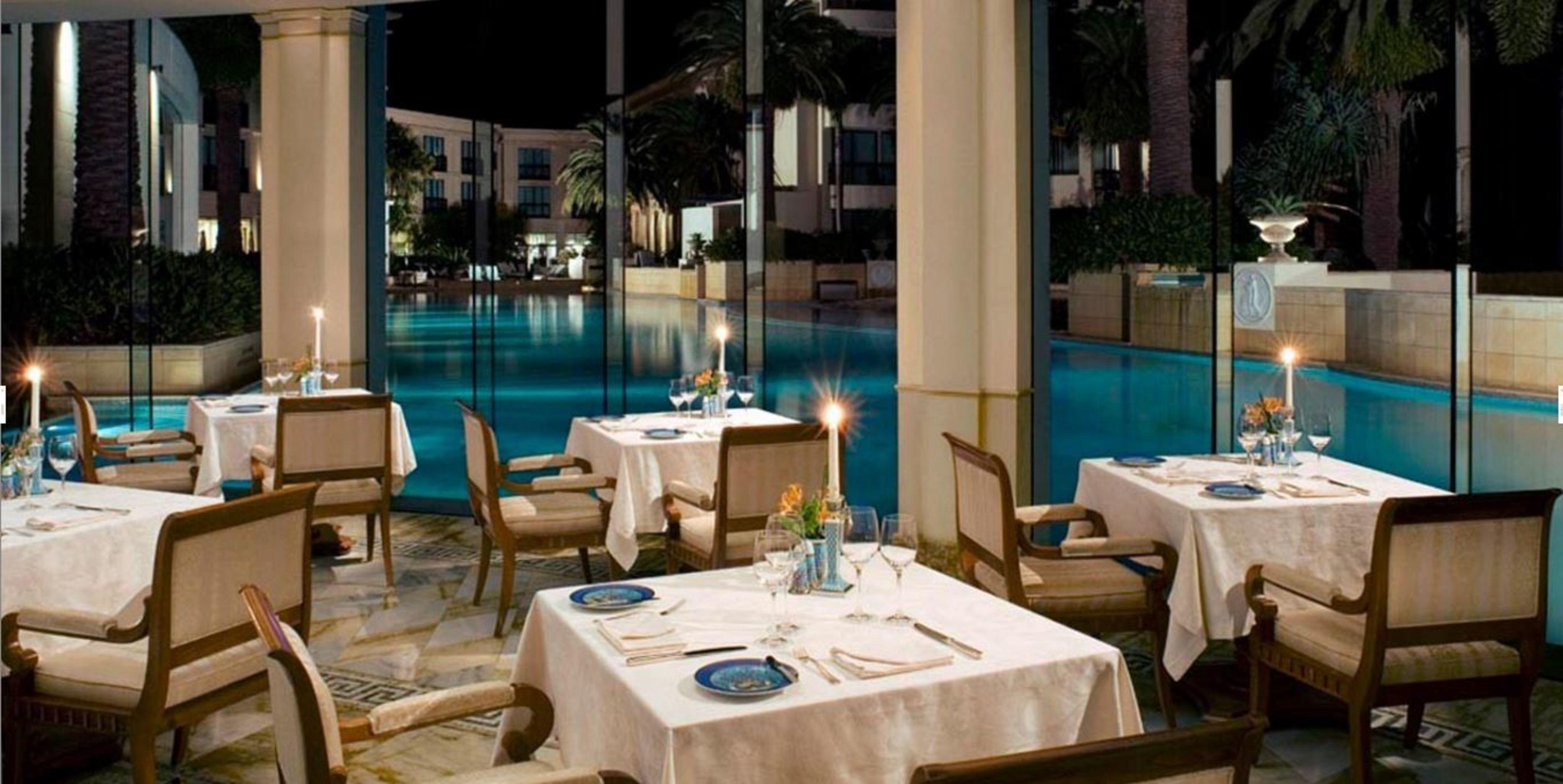 Imperial Hotel Guldkusten Exteriör bild The Mirage Buffet